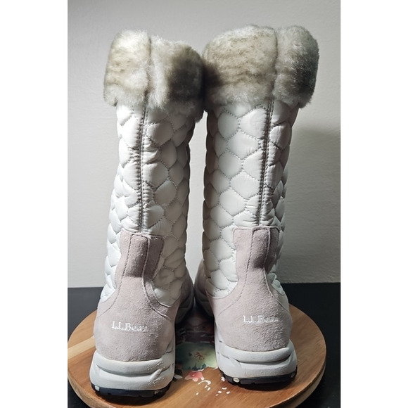 LL Bean Snow Boots EUC Quilted Nylon Suede Faux Fur Trim Pull-On Women's 8.5 EUC - Picture 3 of 16